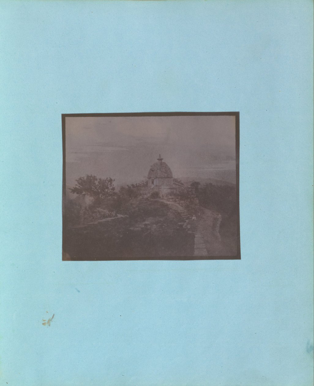Ukjent produsent, britisk, aktivt India ca 1843 - (View of a Temple, India) av Unbekannt Unbekannt