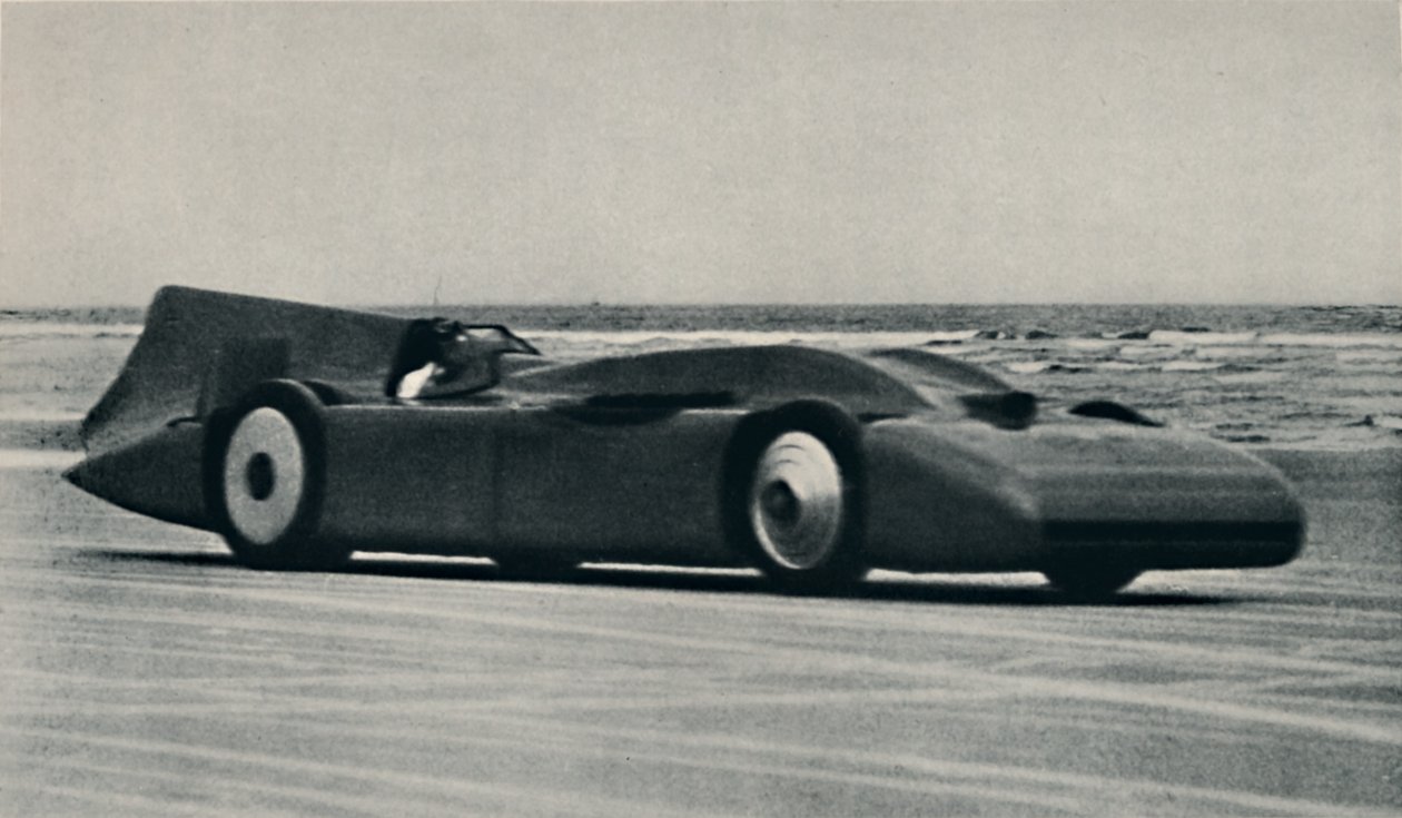 276 miles i timen på sanden ved Daytona, 1937 av Unbekannt