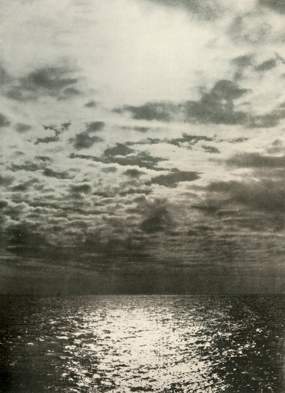 En skyeffekt før havet frøs over, c1908, 1909 av Unbekannt