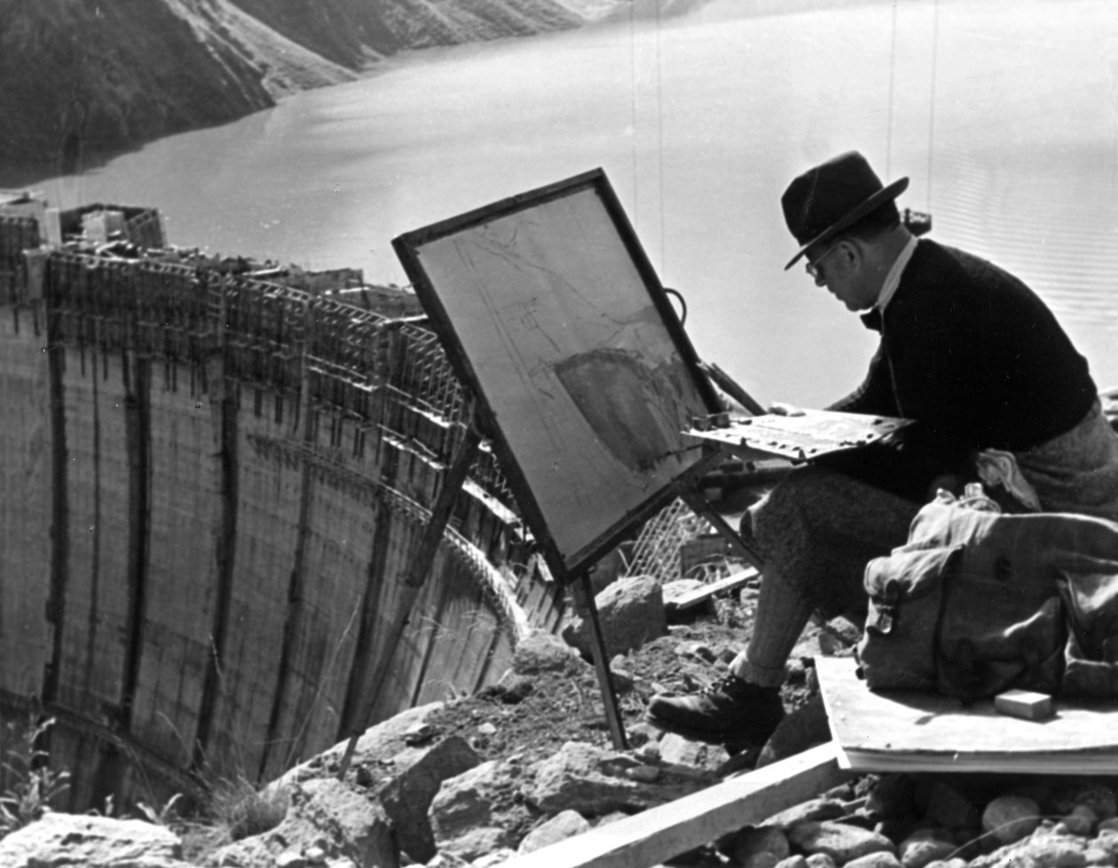 En kunstner fra Linz som maler Limbergdammen, Østerrike, c1947-1951 av Unbekannt