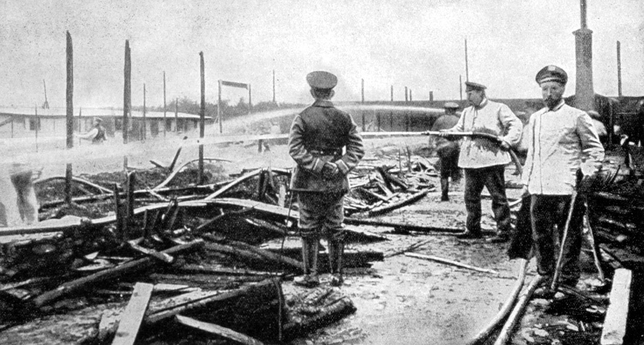 En brann skadet fangeleiren i Tyskland, første verdenskrig, 1915 av Unbekannt