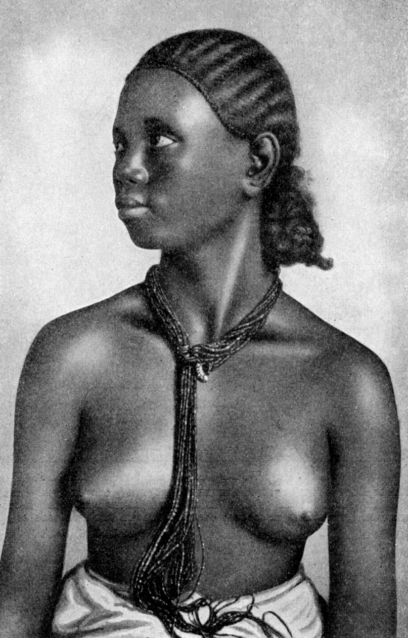 En jente av Tigre-folket, Afrika, 1922 av Unbekannt