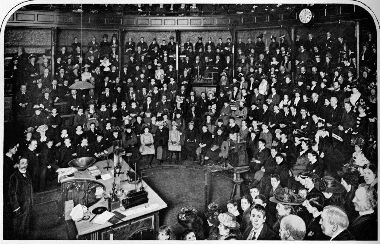 Et foredrag ved Royal Institution, London, c1903 1903 av Unbekannt