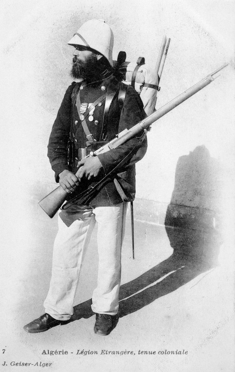 En legionær, Algerie, c1910 av Unbekannt