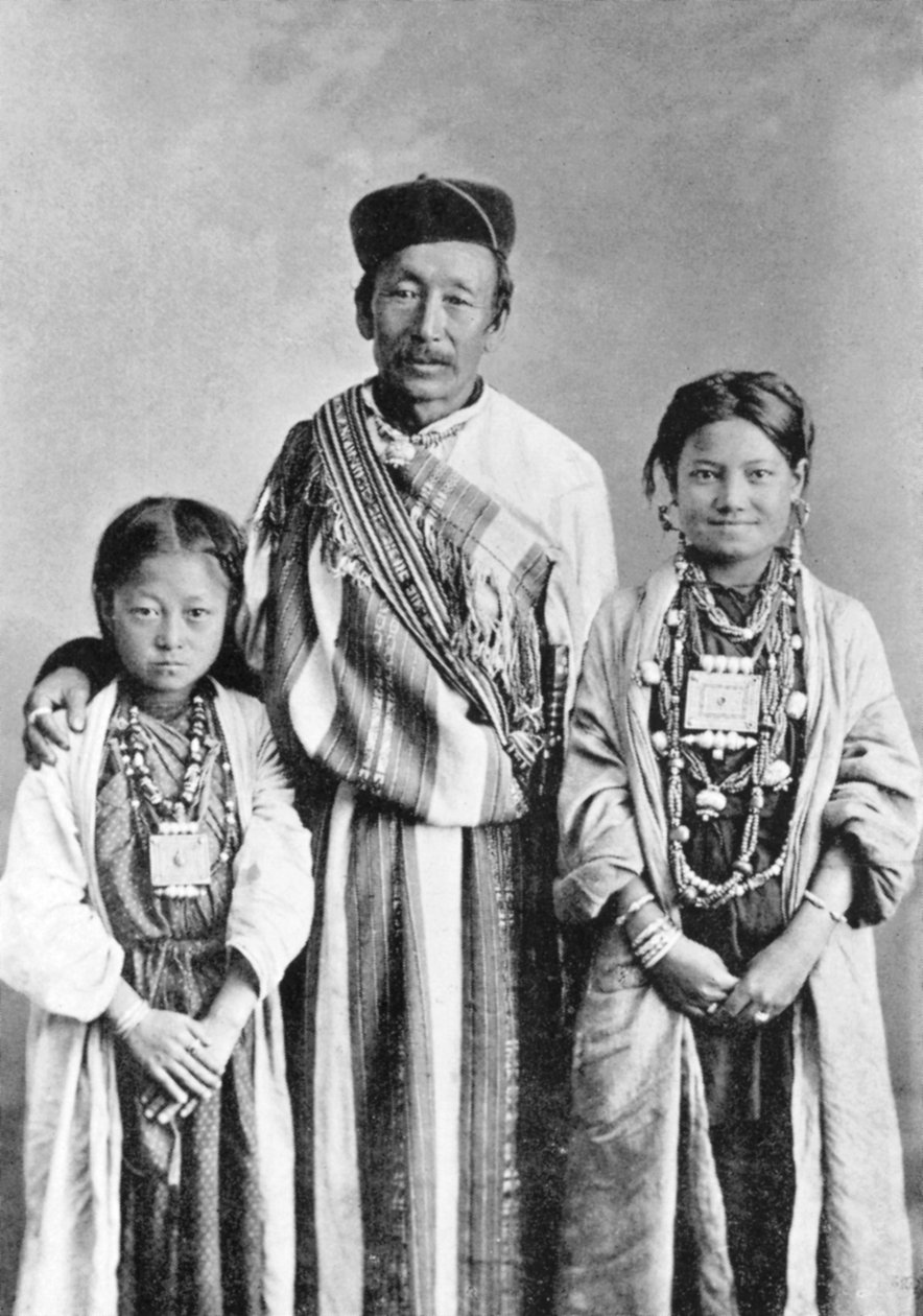 Et portrett av Lepchas, Vest-Bengal, India, c1910 av Unbekannt