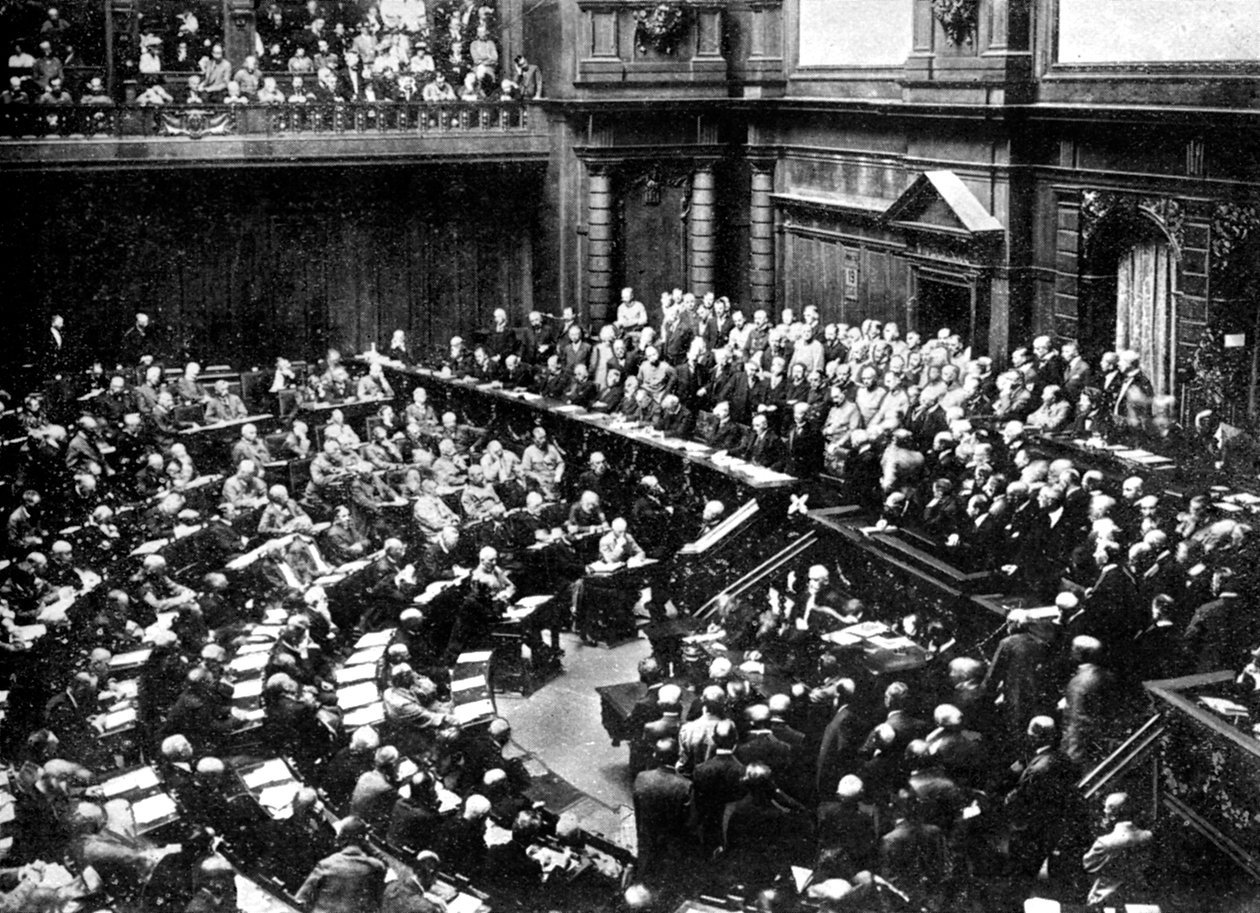 Et typisk møte i Riksdagen, den tyske republikkens parlament, 1926 av Unbekannt
