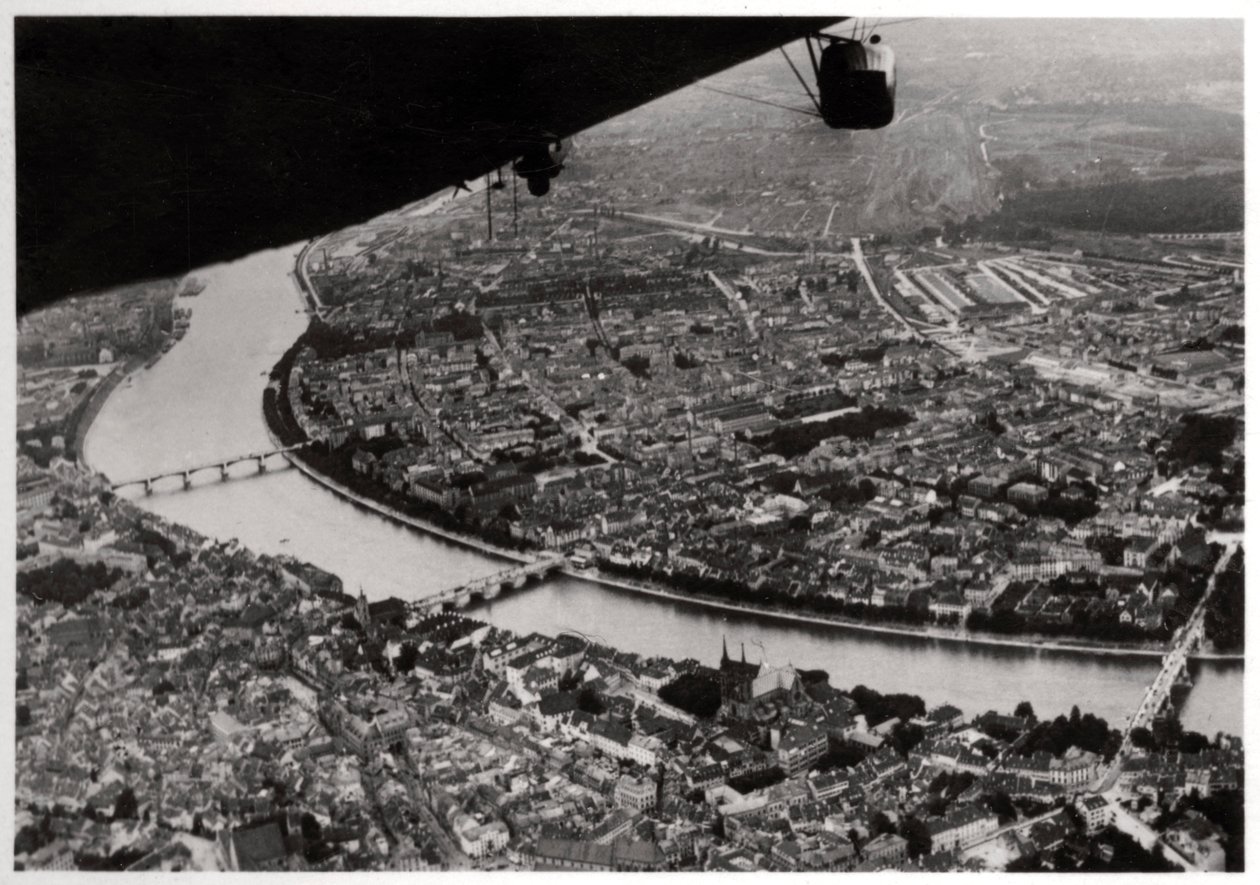 Luftfoto av Basel, Sveits, fra en Zeppelin, 1928 1933 av Unbekannt