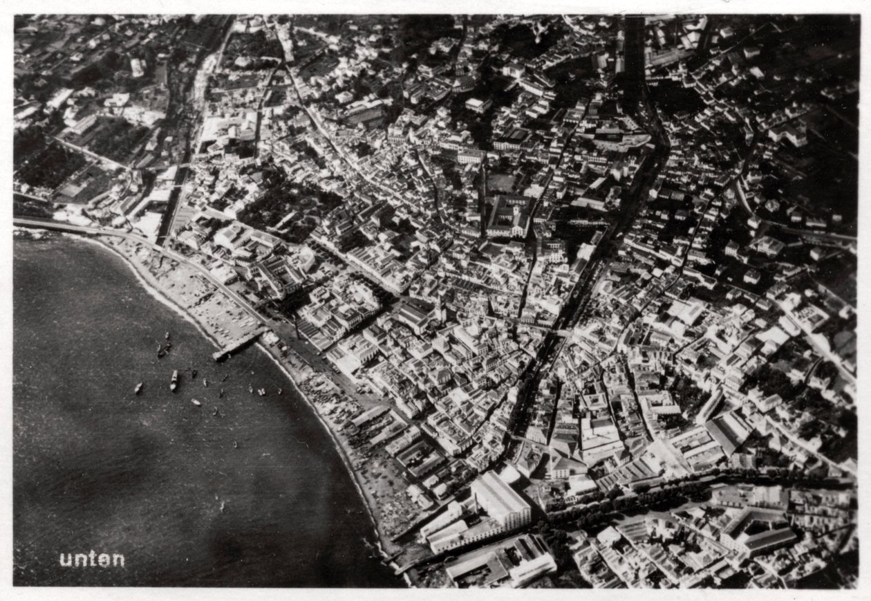 Luftfoto av Funchal, Madeira, fra en Zeppelin, 1928 1933 av Unbekannt