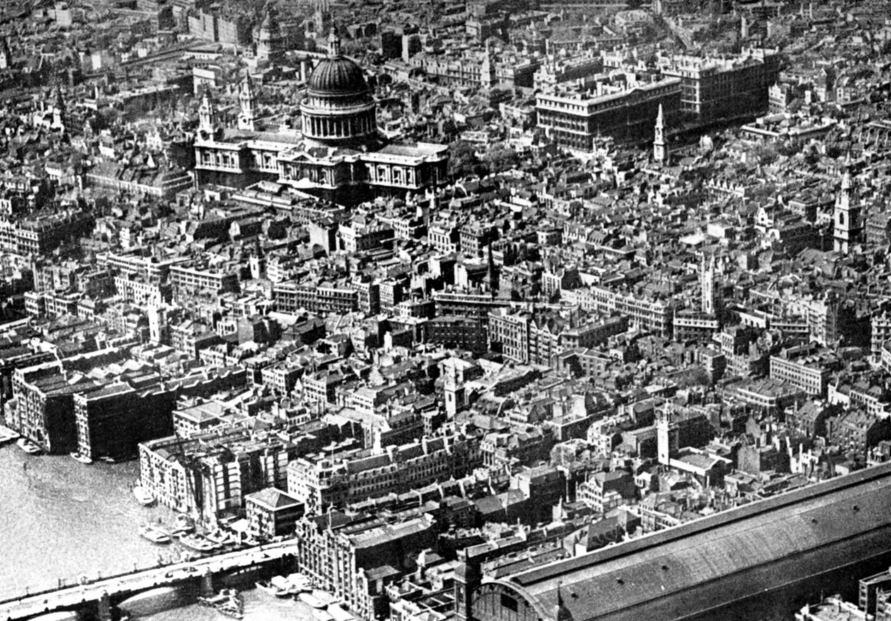 Luftfoto av London, som viser St Pauls Cathedral, 1926 av Unbekannt