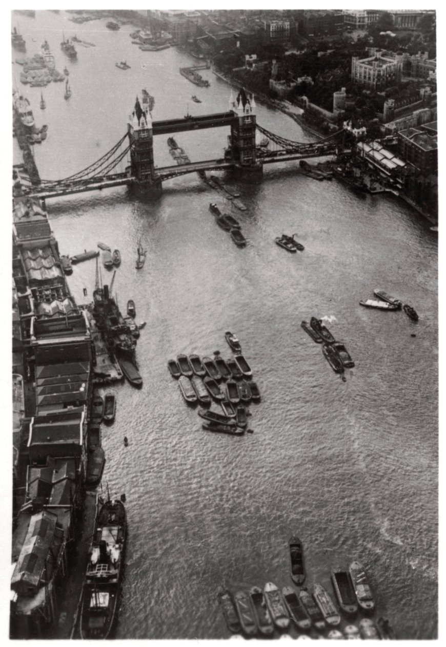 Luftfoto av Tower Bridge, London, fra en Zeppelin, 1931 1933 av Unbekannt