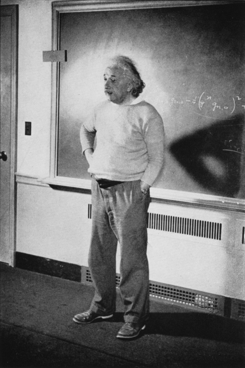 Albert Einstein , tysk-sveitsisk-amerikansk matematiker og fysiker, 1940 av Unbekannt