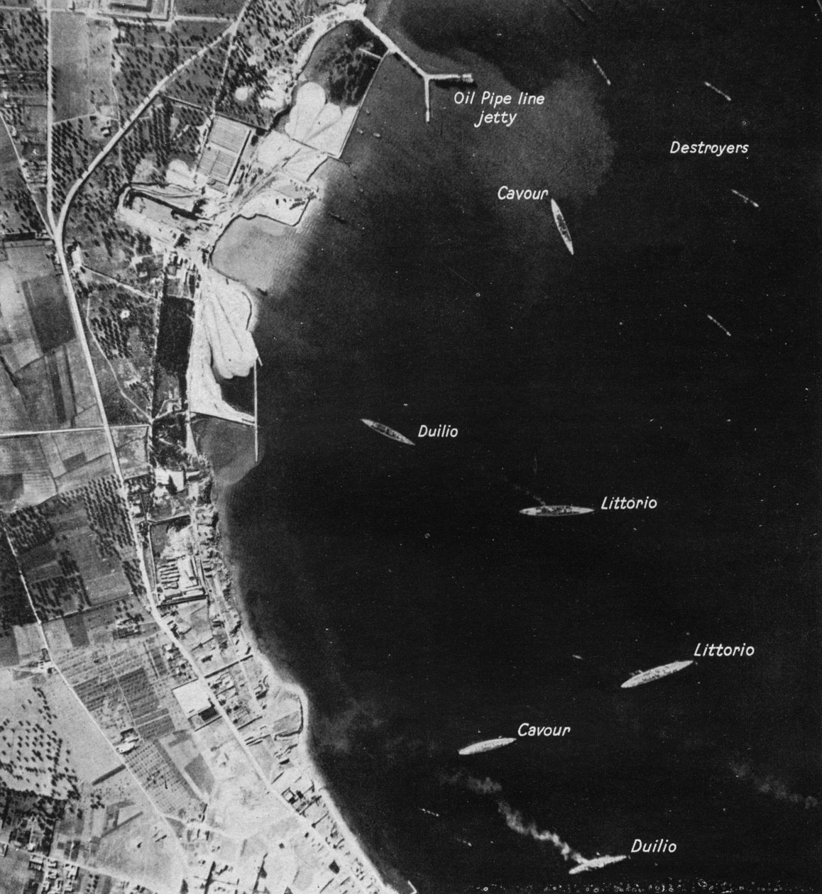 Alle eggene hennes i én kurv, 1940 1943 av Unbekannt