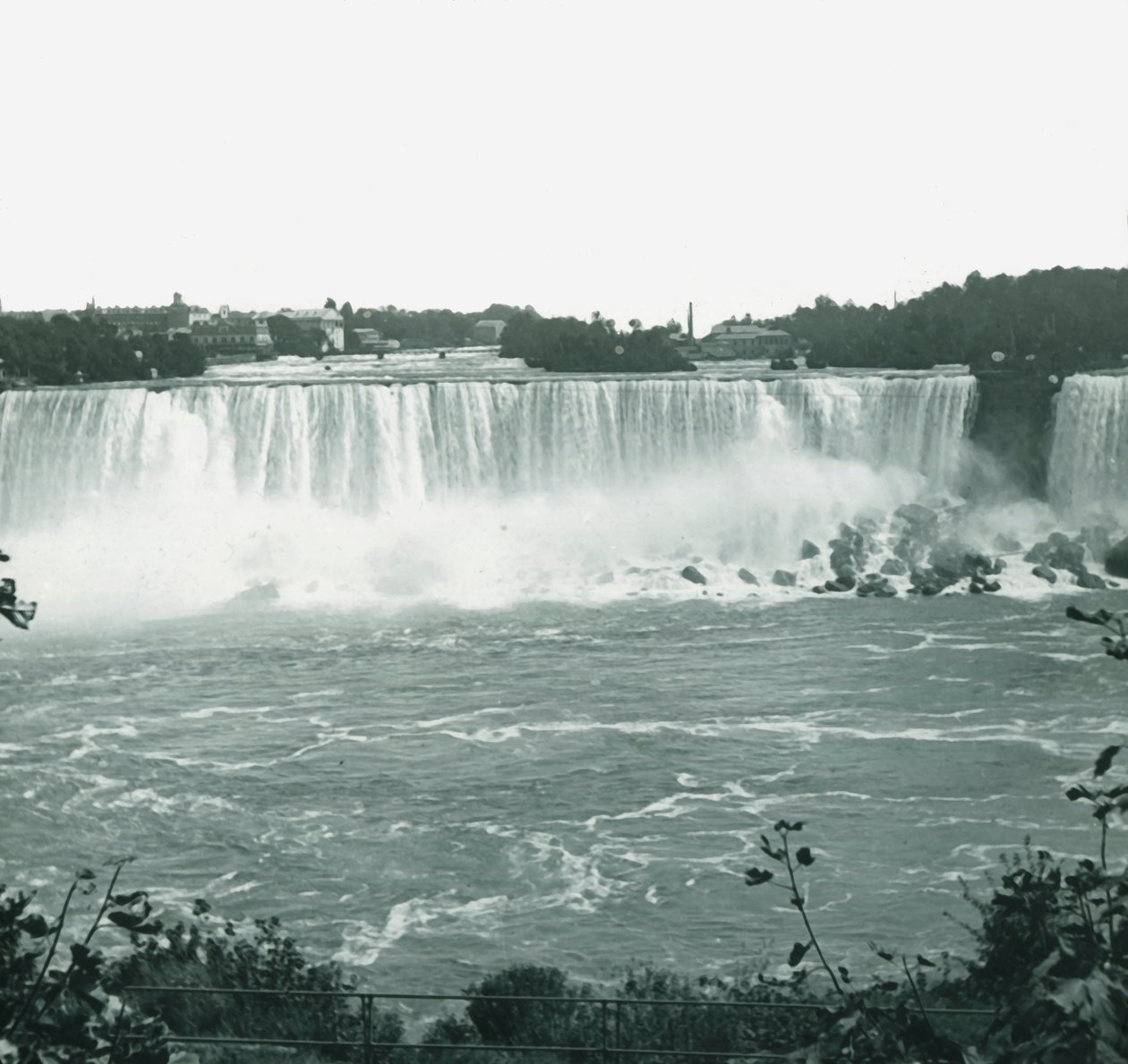 American Falls, Niagara Falls, New York, USA. av Unbekannt