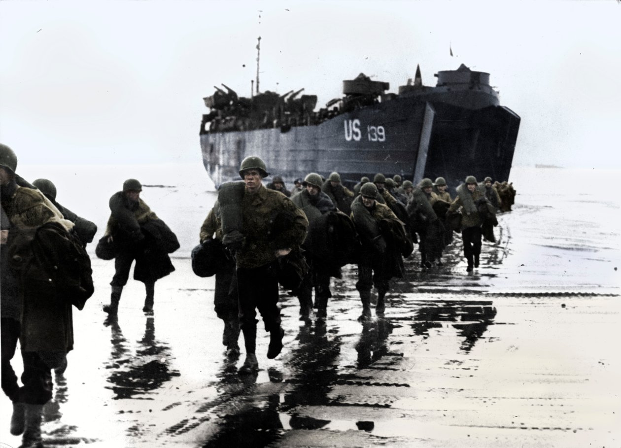 Amerikanske tropper går i land på sanden i Normandie, 1944 av Unbekannt