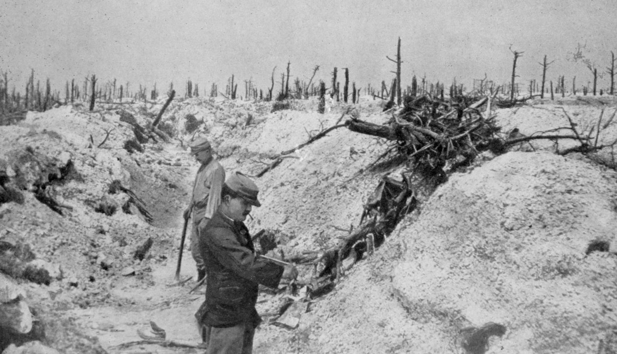 En forlatt tysk grøft rundt Mesnil, Champagne, Frankrike, første verdenskrig, 1915 av Unbekannt