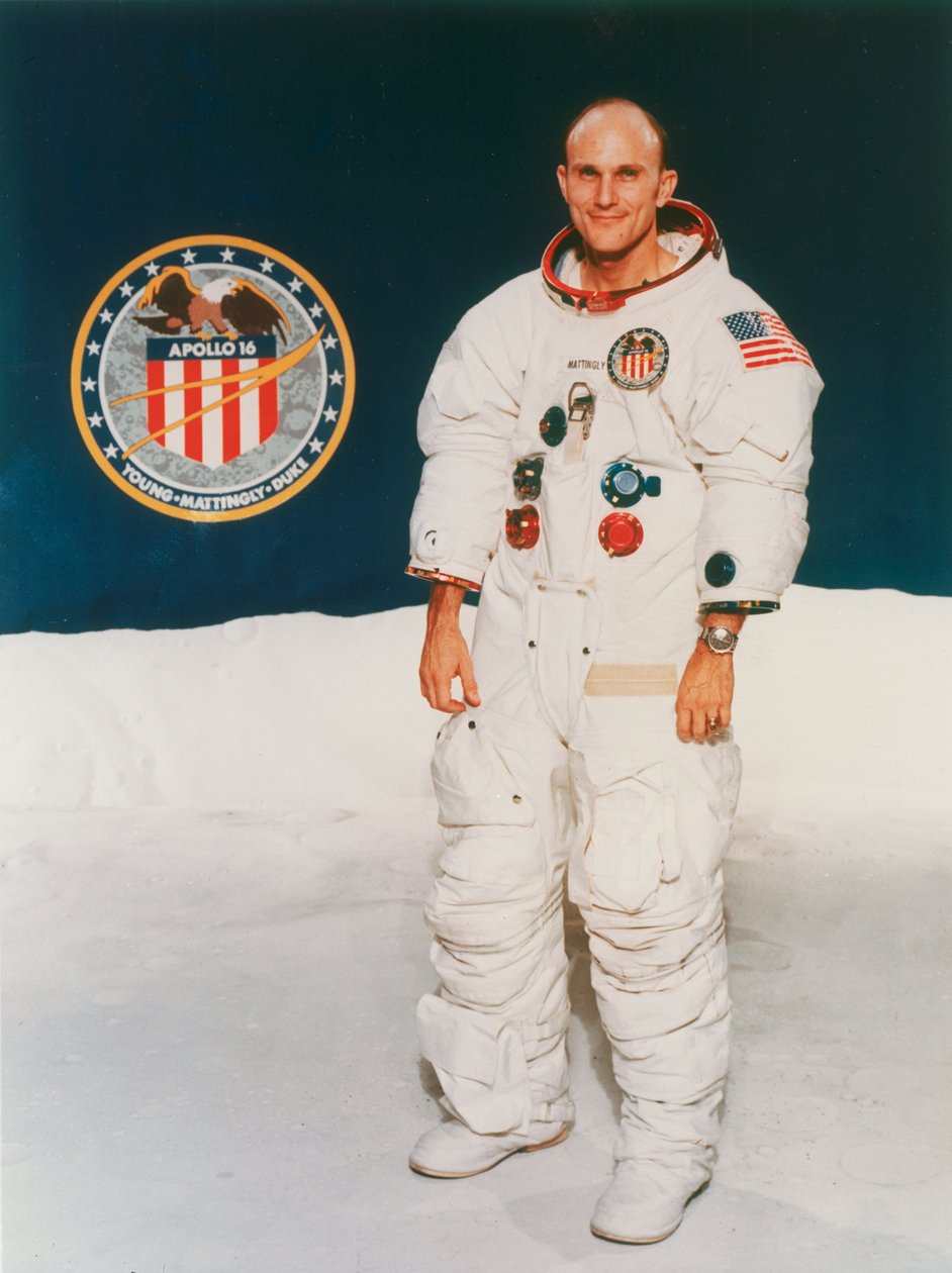 Apollo 16-astronaut Thomas Mattingly i romdrakt, 1971 av Unbekannt