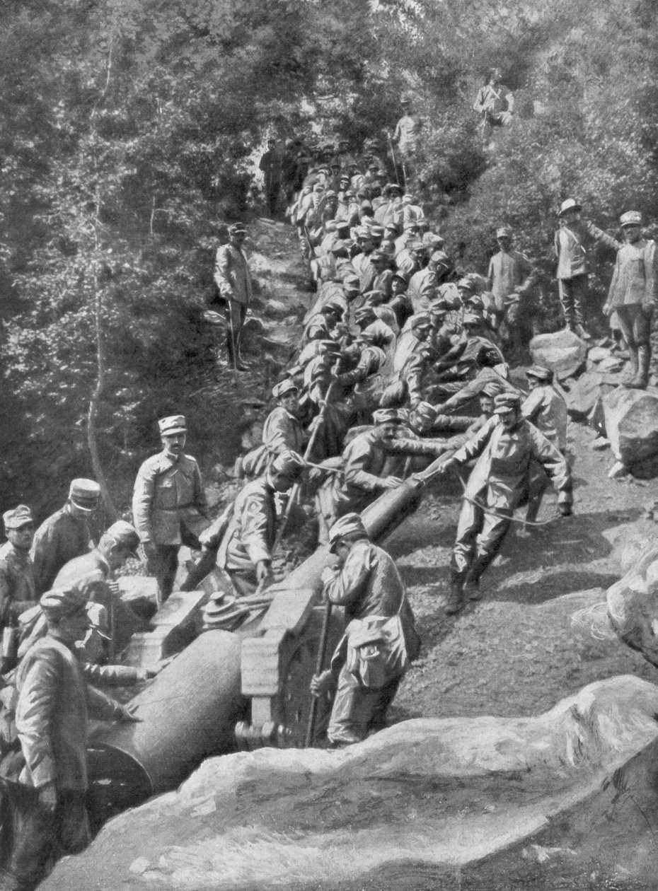 Artilleristykke blir trukket av 600 soldater, andre slaget ved Isonzo, første verdenskrig, 1915 av Unbekannt