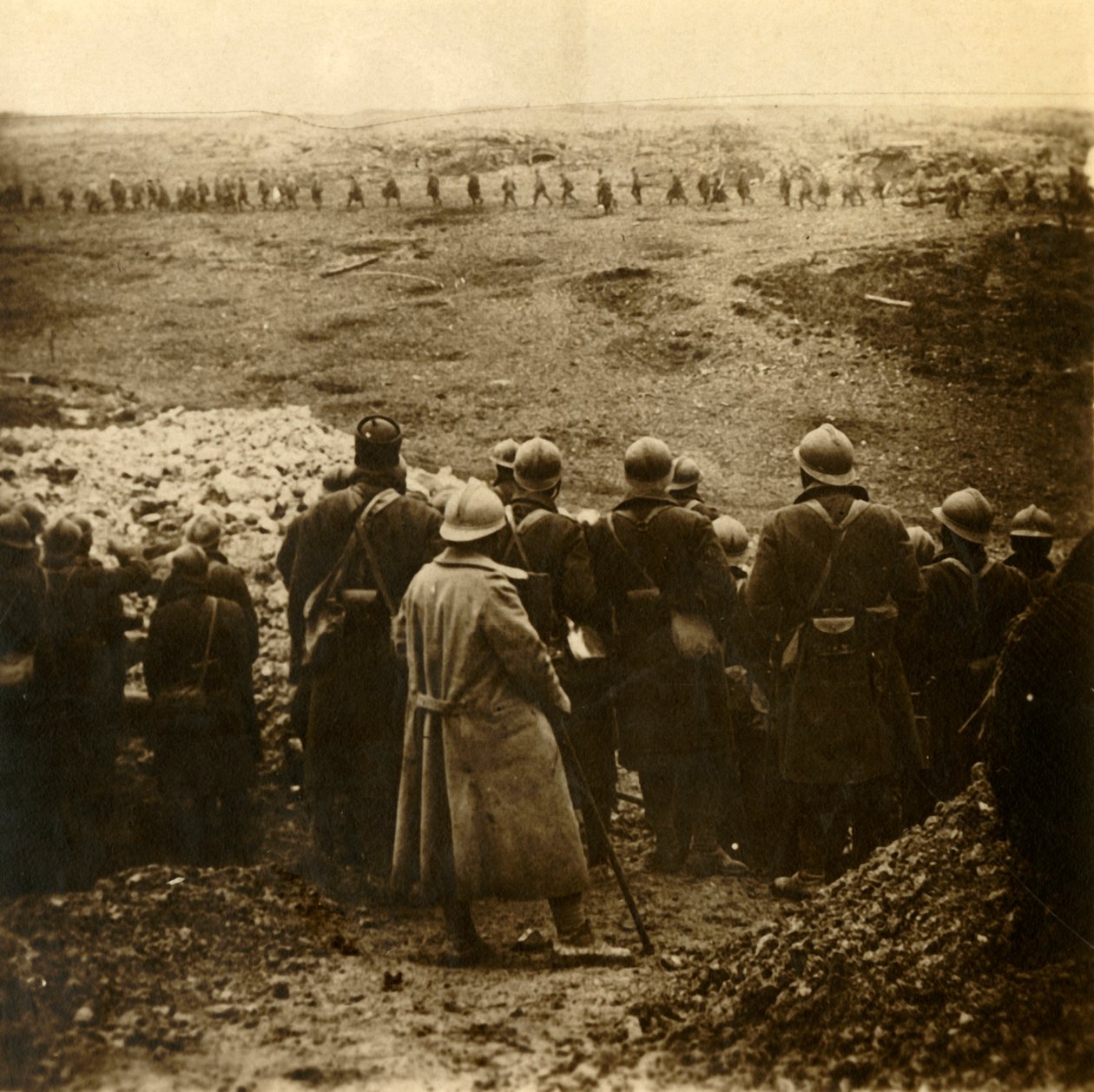Angrep på Douaumont, Nord-Frankrike, desember 1916 av Unbekannt