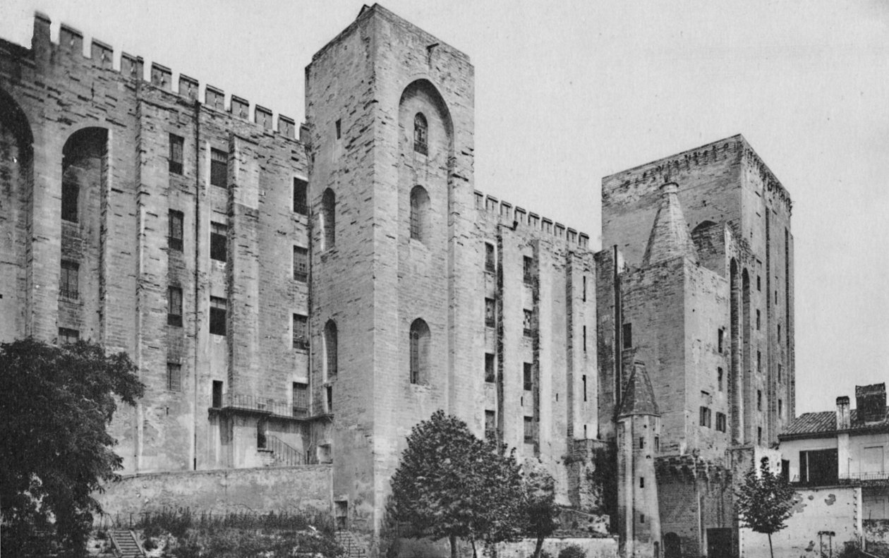 Avignon. - Pavepalasset St. Jean og Trouillas Towers vestfront, c1925 av Unbekannt