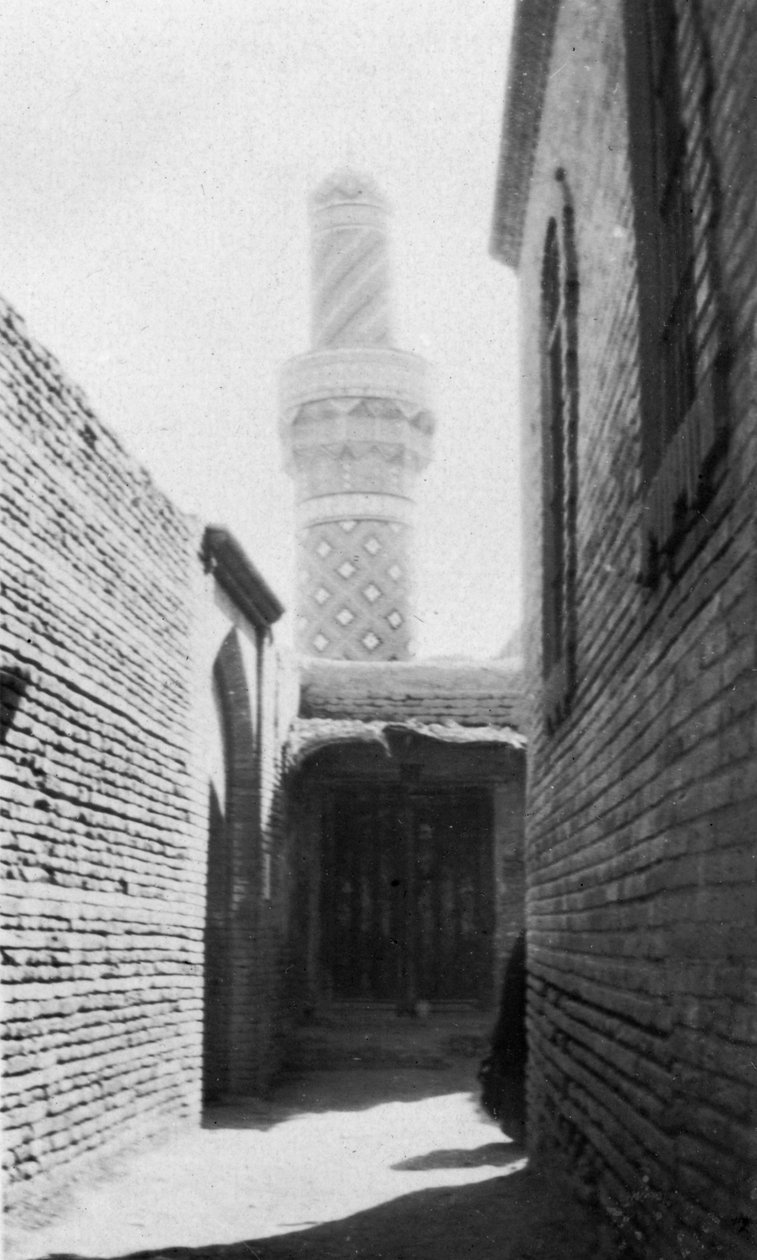 Backstreet og gamle moskeen, Bagdad, Irak, 1917-1919 av Unbekannt