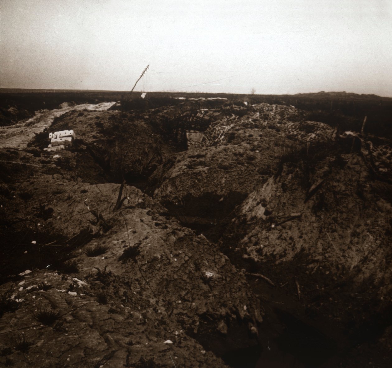 Battlefield, Craonne, Nord-Frankrike, c1914-c1918 av Unbekannt