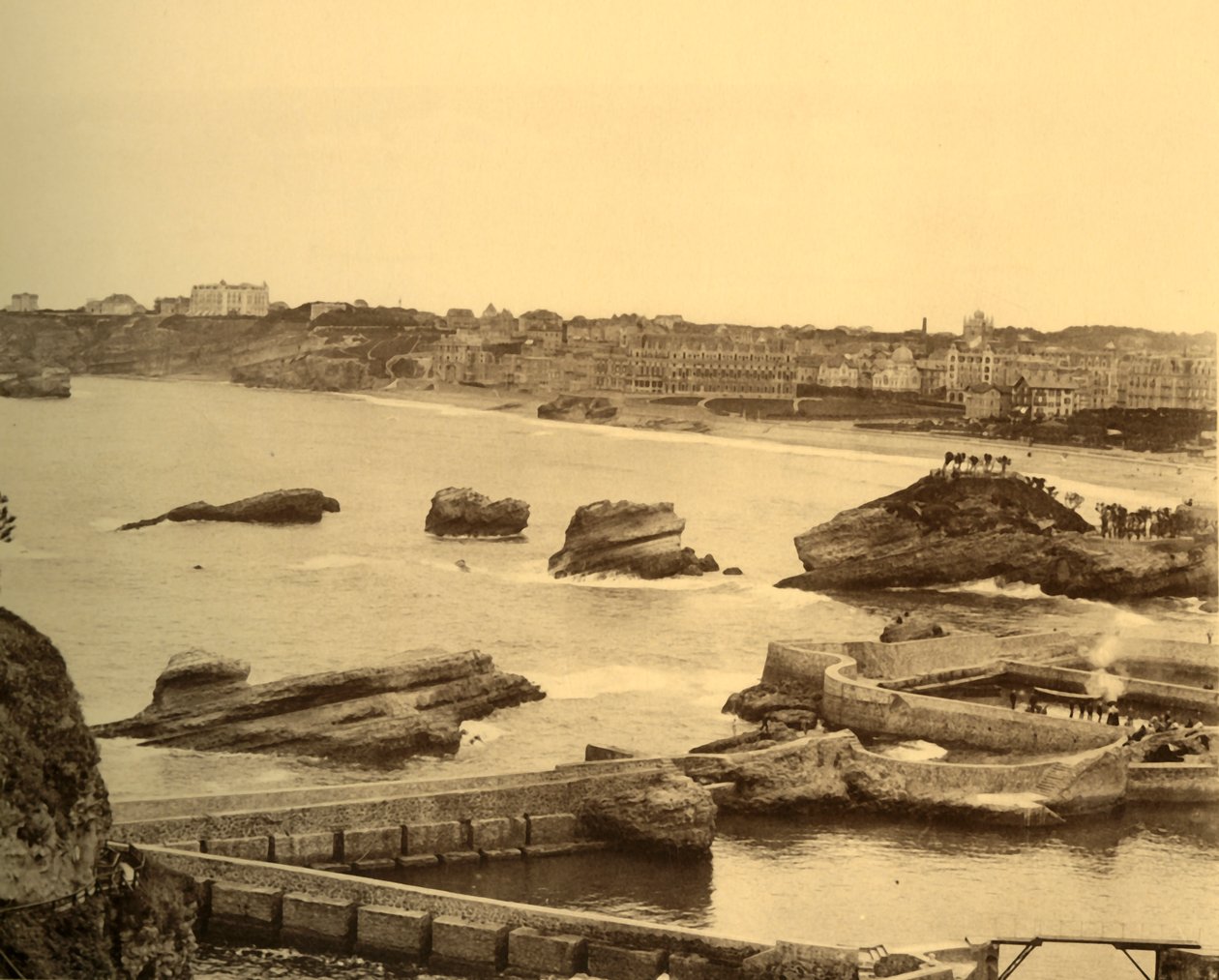 Biarritz - Oversikt hentet fra Atalaye, ca 1930. av Unbekannt