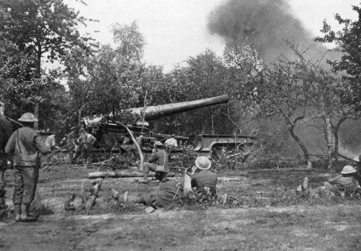 Stor jernbanepistolskyting under fremrykningen i vest, første verdenskrig, 1914-1918, c1920 av Unbekannt