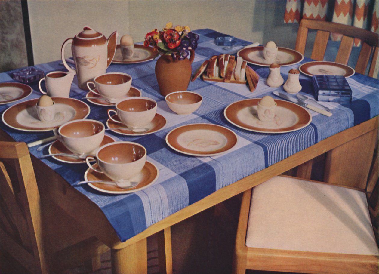 Frokost - Et frokostbordsarrangement av Bowman Bros. Ltd., London, 1939 av Unbekannt
