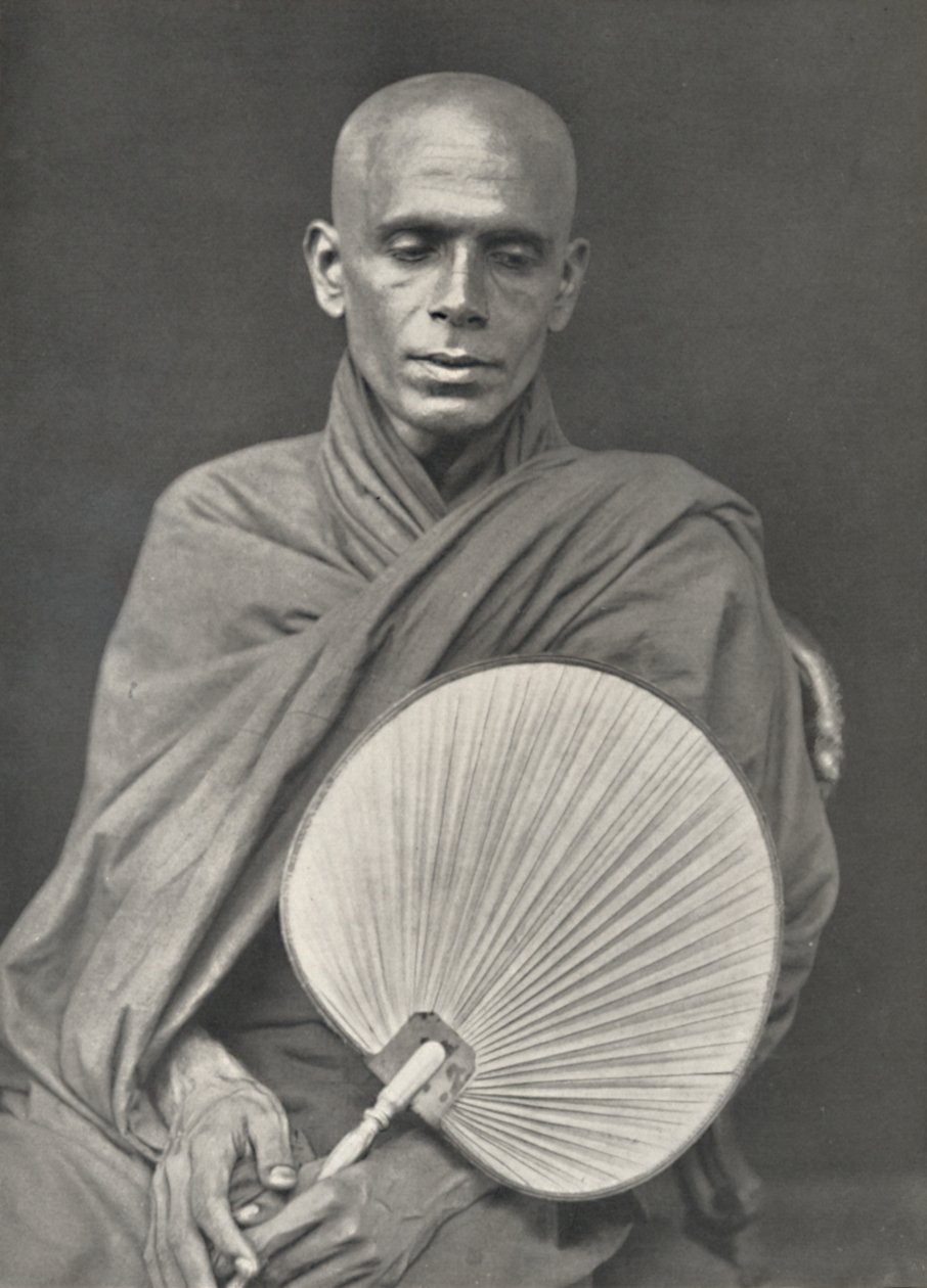 Buddhistmunk fra Burma-sekten med palmeblader, 1926 av Unbekannt