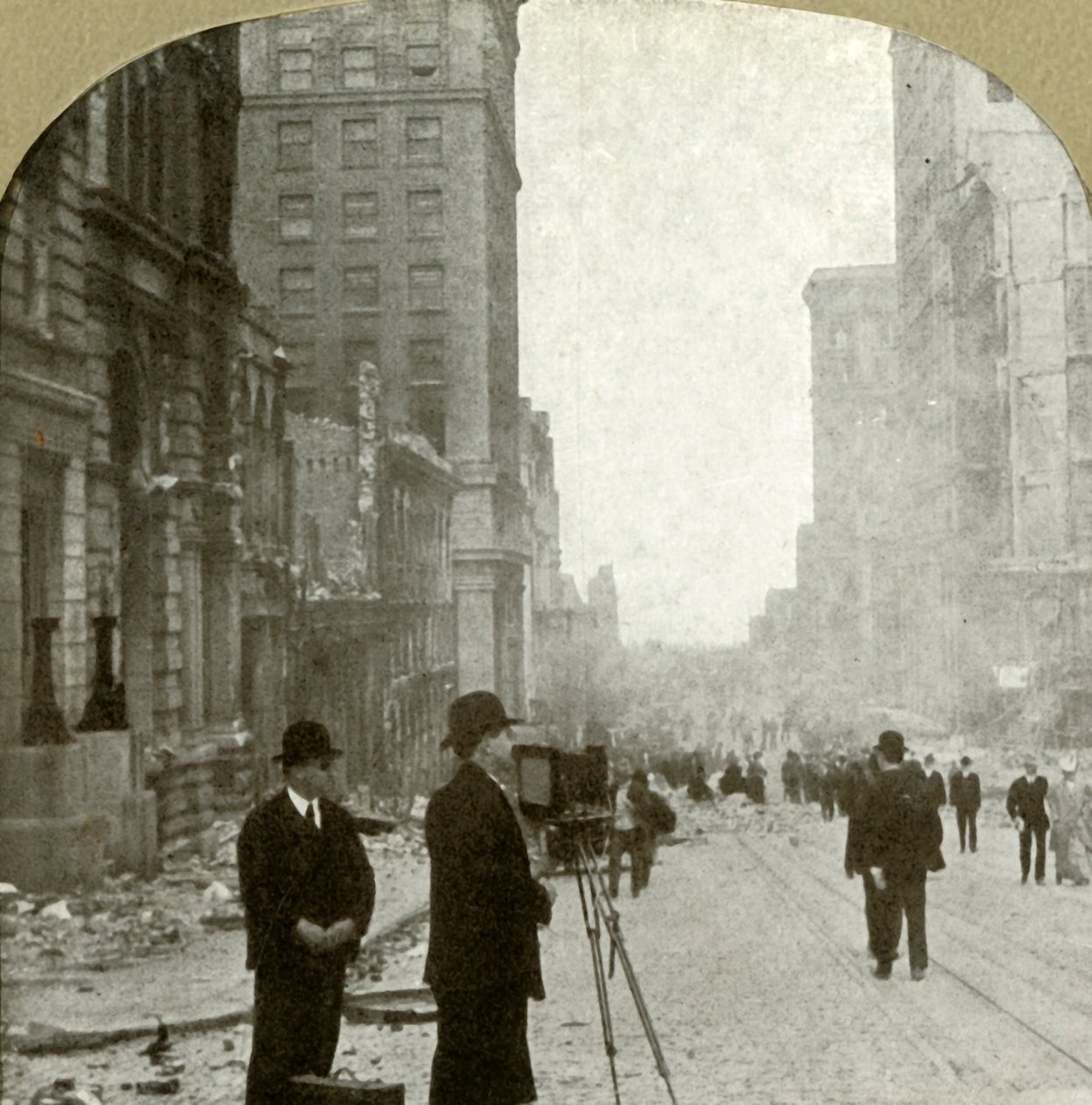 California St., ser frem til fergeleiet - Banking District, 1906. av Unbekannt