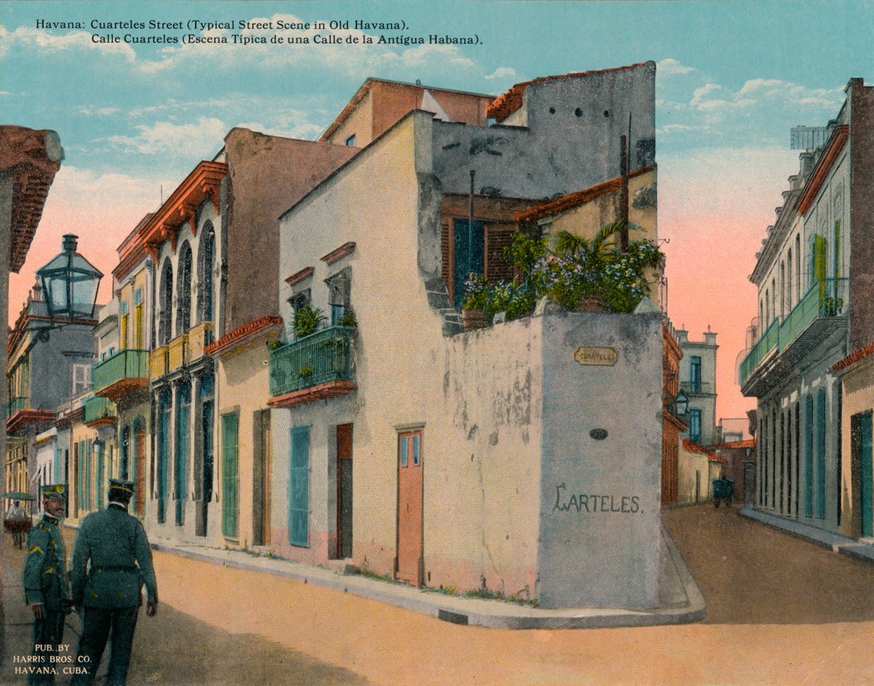 Calle Cuarteles, typisk gatebilde i Old Havana, Cuba, c1920 av Unbekannt