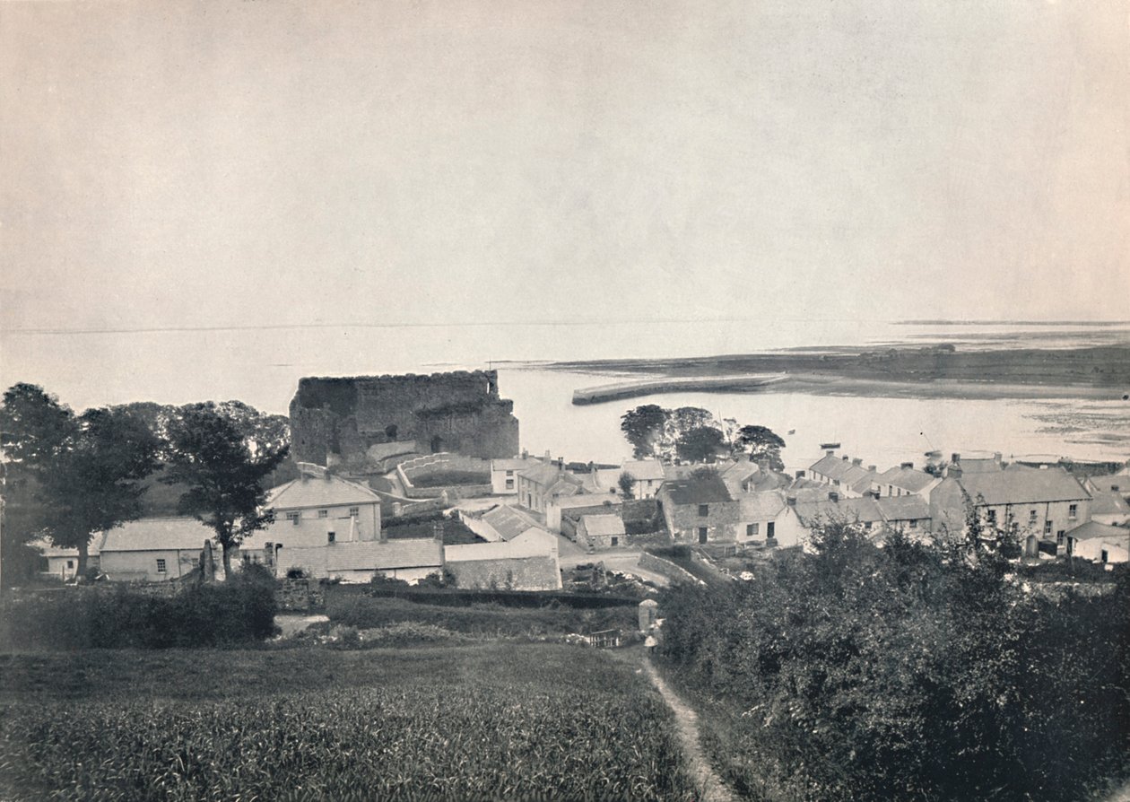 Carlingford - Viser ruinene av Carlingford Castle, 1895 av Unbekannt