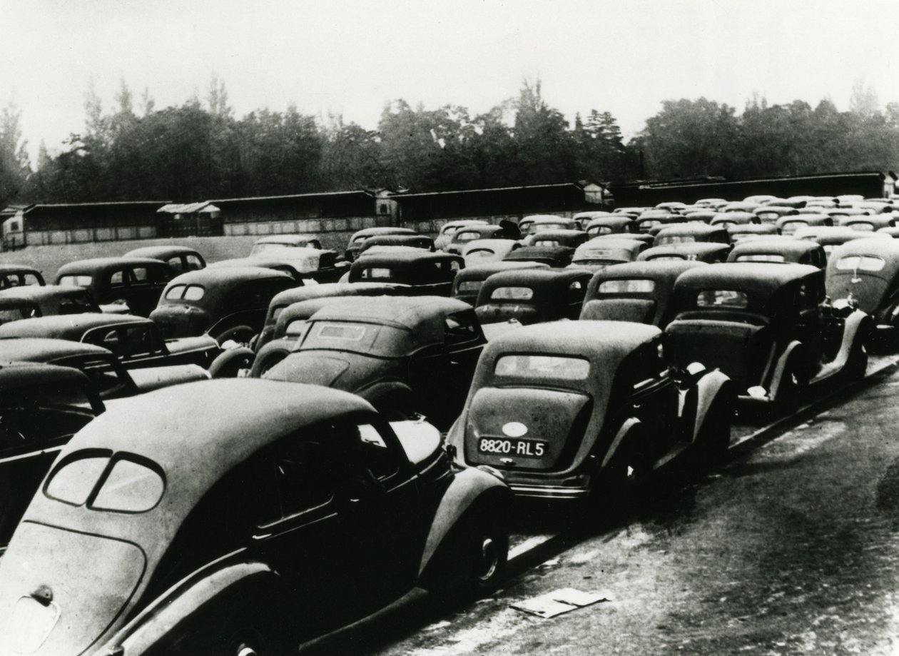Biler konfiskert av de okkuperende tyskerne, Vincennes, Paris, 1940-1944 av Unbekannt