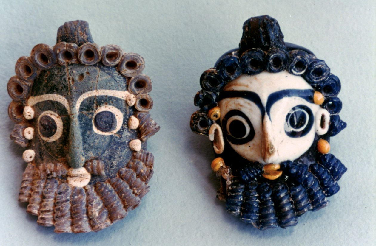 Karthagiske masker, Tunisia, 4.-3. århundre f.Kr av Unbekannt