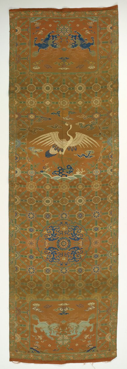 Stoltrekk med en kran, løver, drager, lykkebringende symboler og blomster..., Qing-dynastiet, 1700-tallet. av Unbekannt