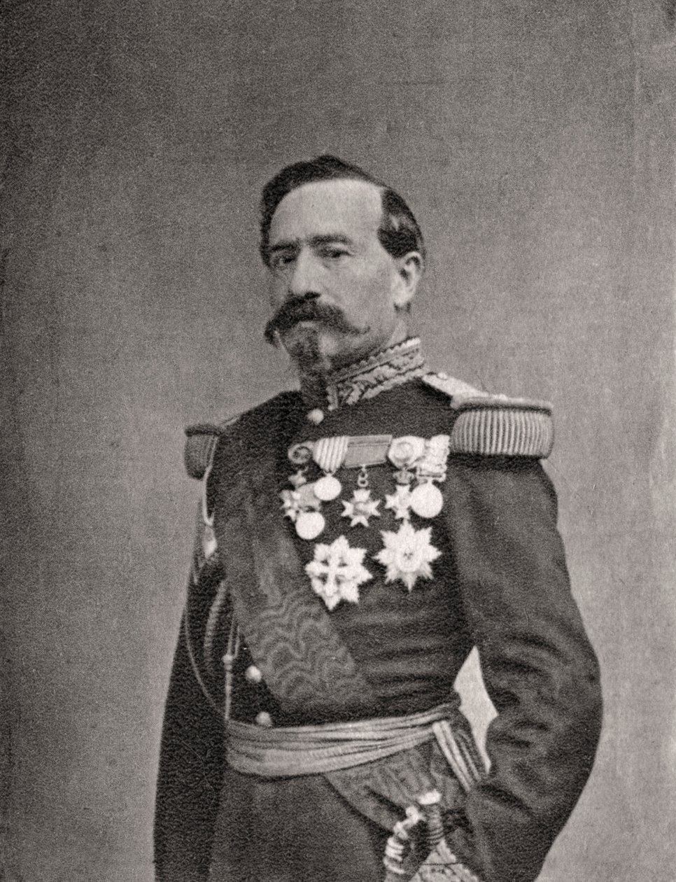 Charles Denis Bourbaki , fransk soldat og general, 1868 av Unbekannt