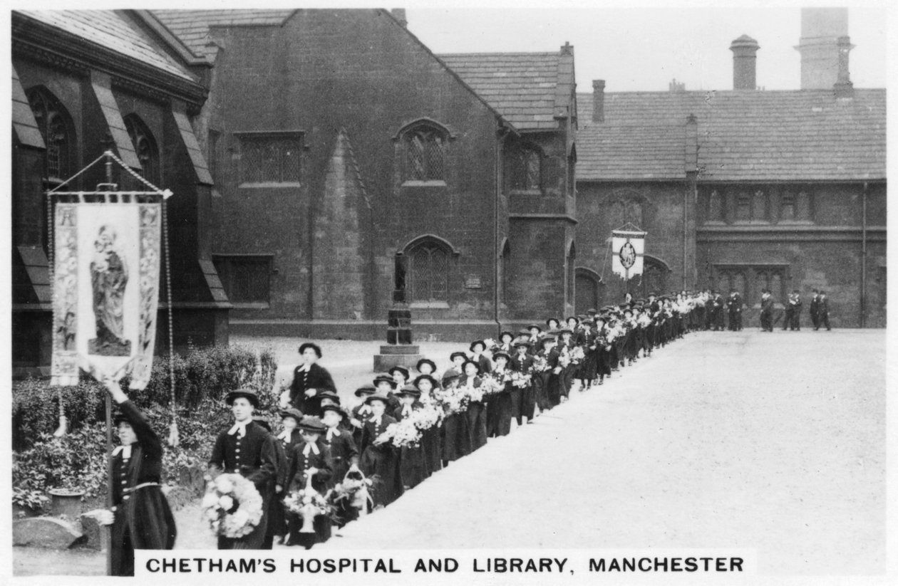Chethams Hospital and Library, Manchester, 1937 av Unbekannt