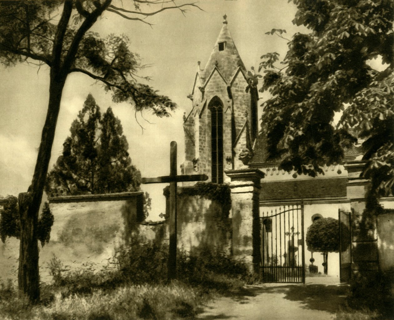 Kirken i Bad Deutsch-Altenburg, Niederösterreich, c1935. av Unbekannt