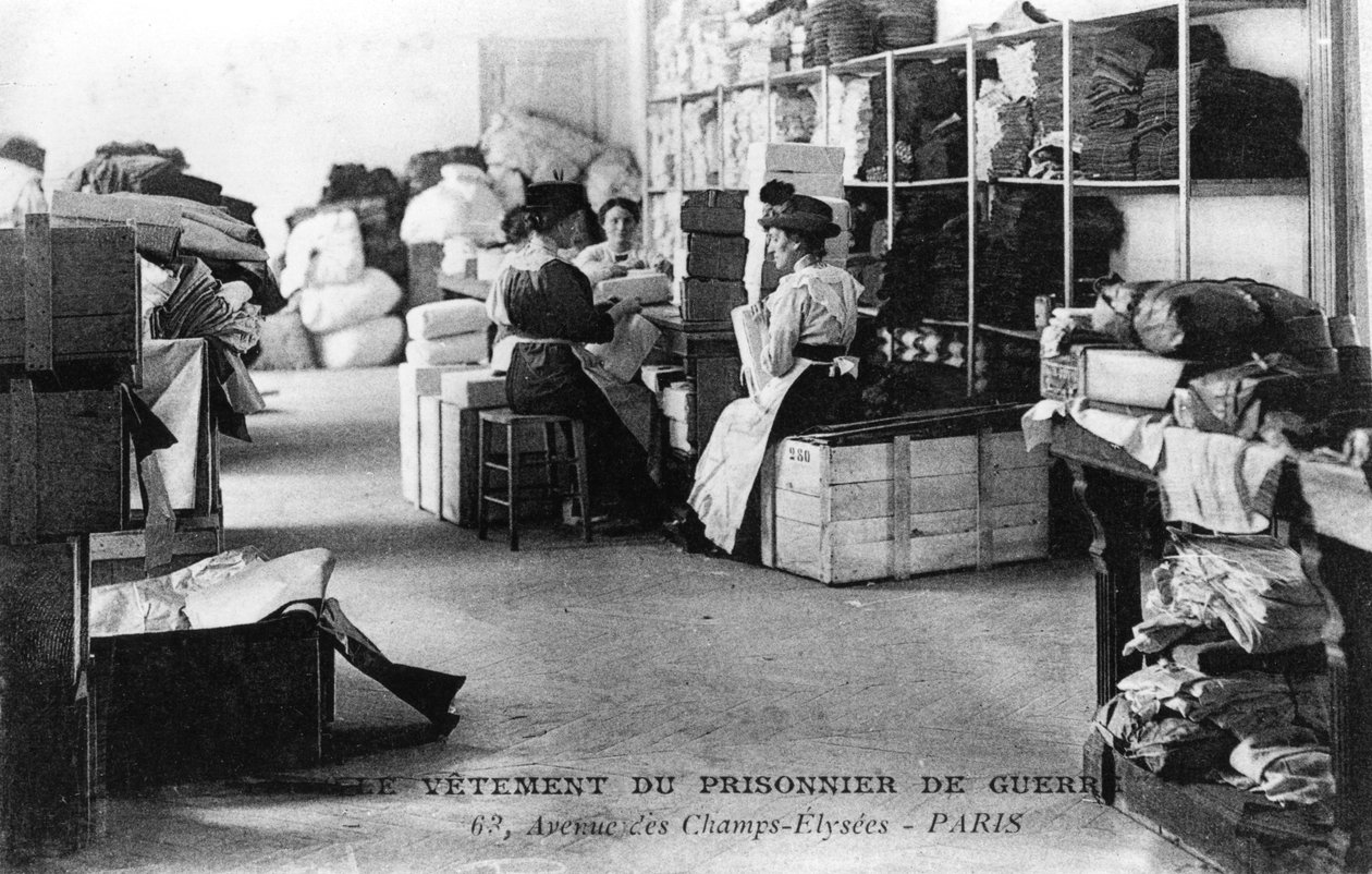 Klær for krigsfanger, Champs-Élysées, Paris, første verdenskrig, 1914-1918 av Unbekannt
