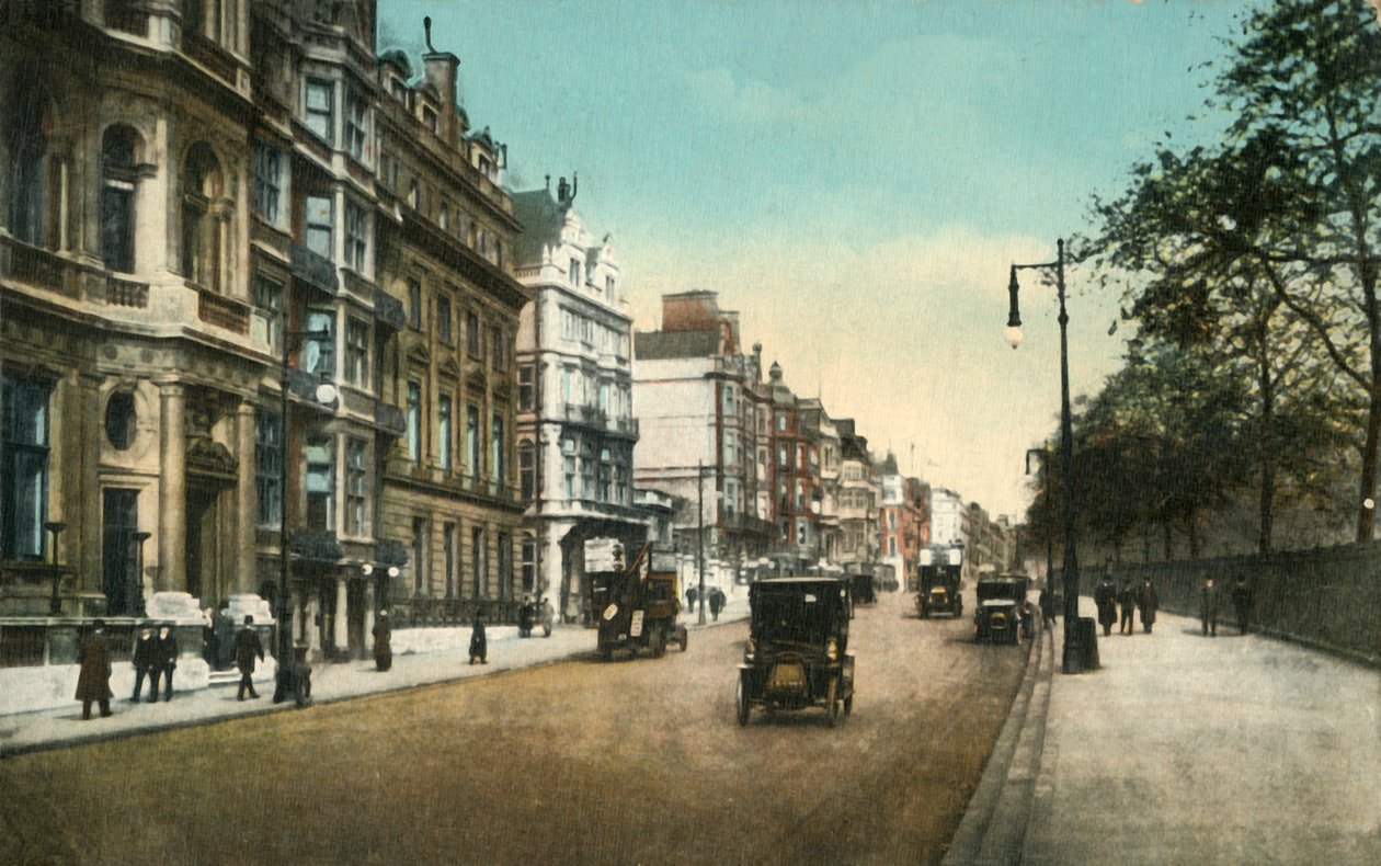 Clubland, Piccadilly, London, c1910. av Unbekannt