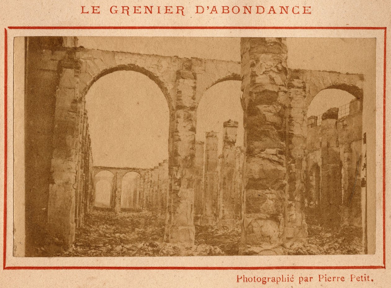 Kommune i Paris (1871): utsikt over ruinene av Grenier d