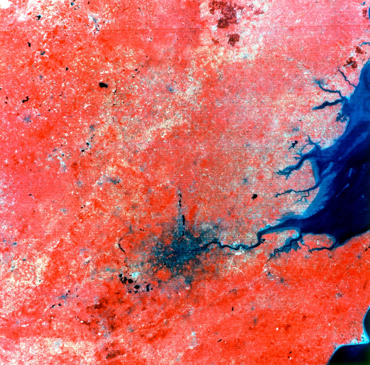 Sammensatt fotografi av London tatt av Landsat 2, 29. juli 1975 av Unbekannt