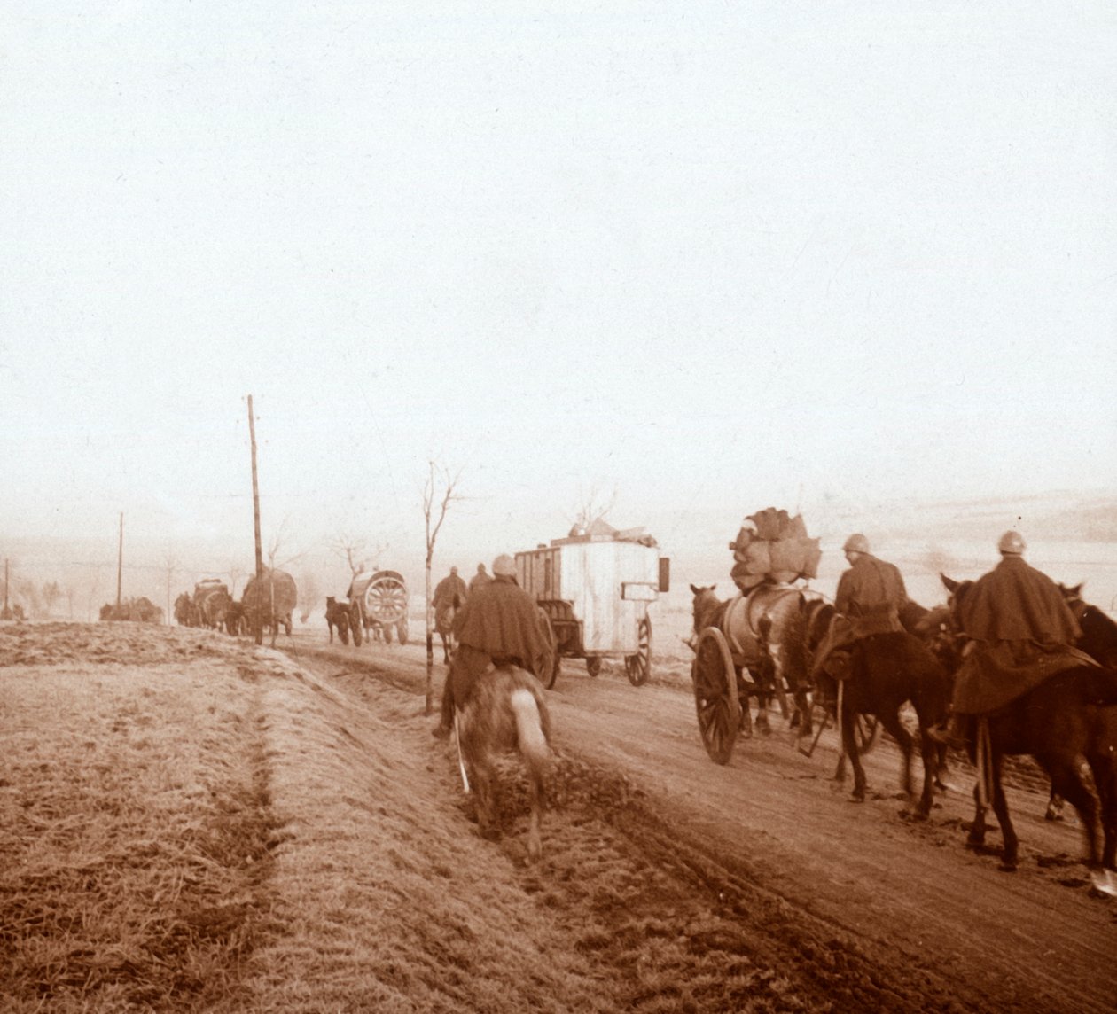 Konvoi, Genicourt, Nord-Frankrike, 1916 av Unbekannt