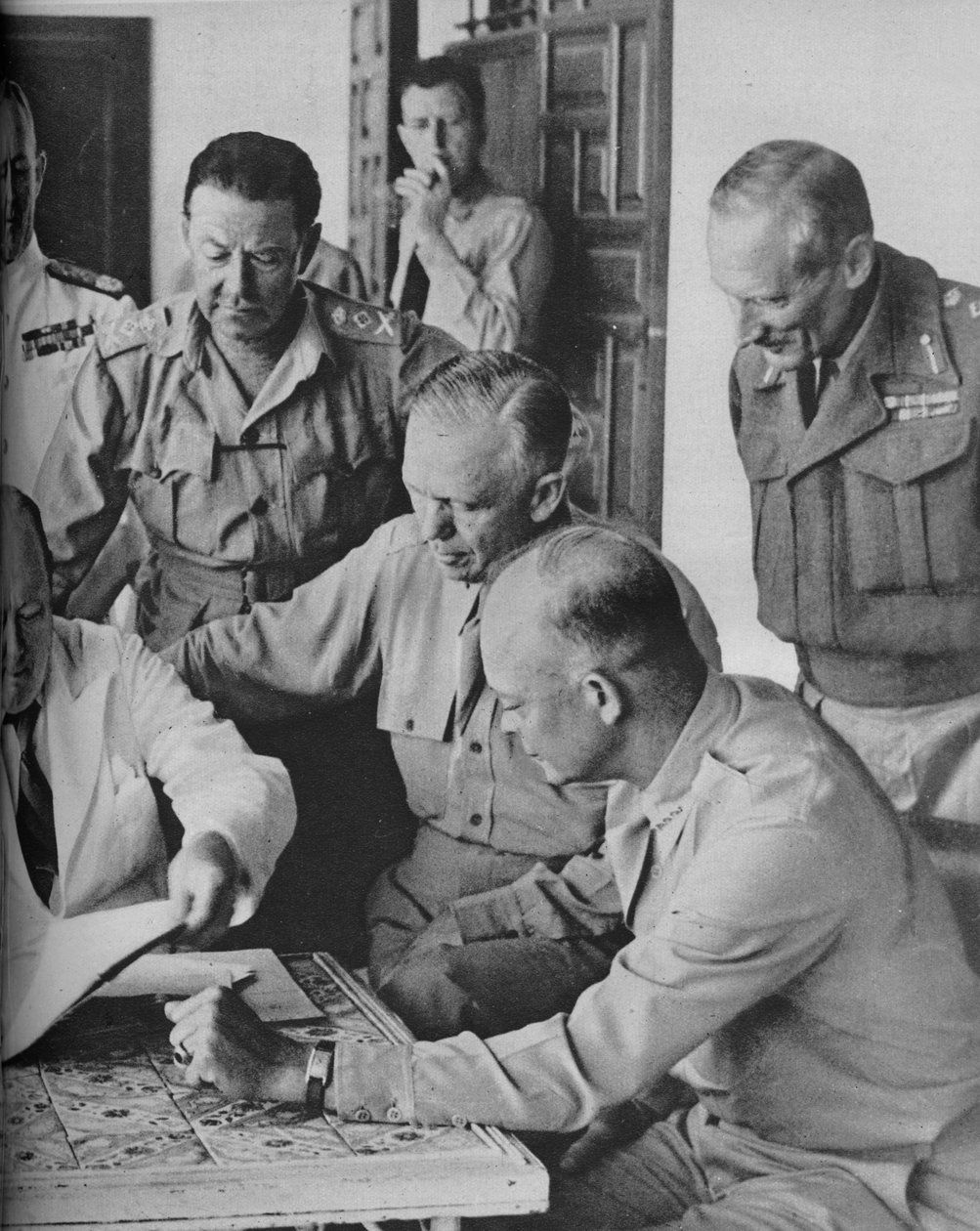 Council of War in Alger: Mr Churchill with his Captains, 1943 av Unbekannt