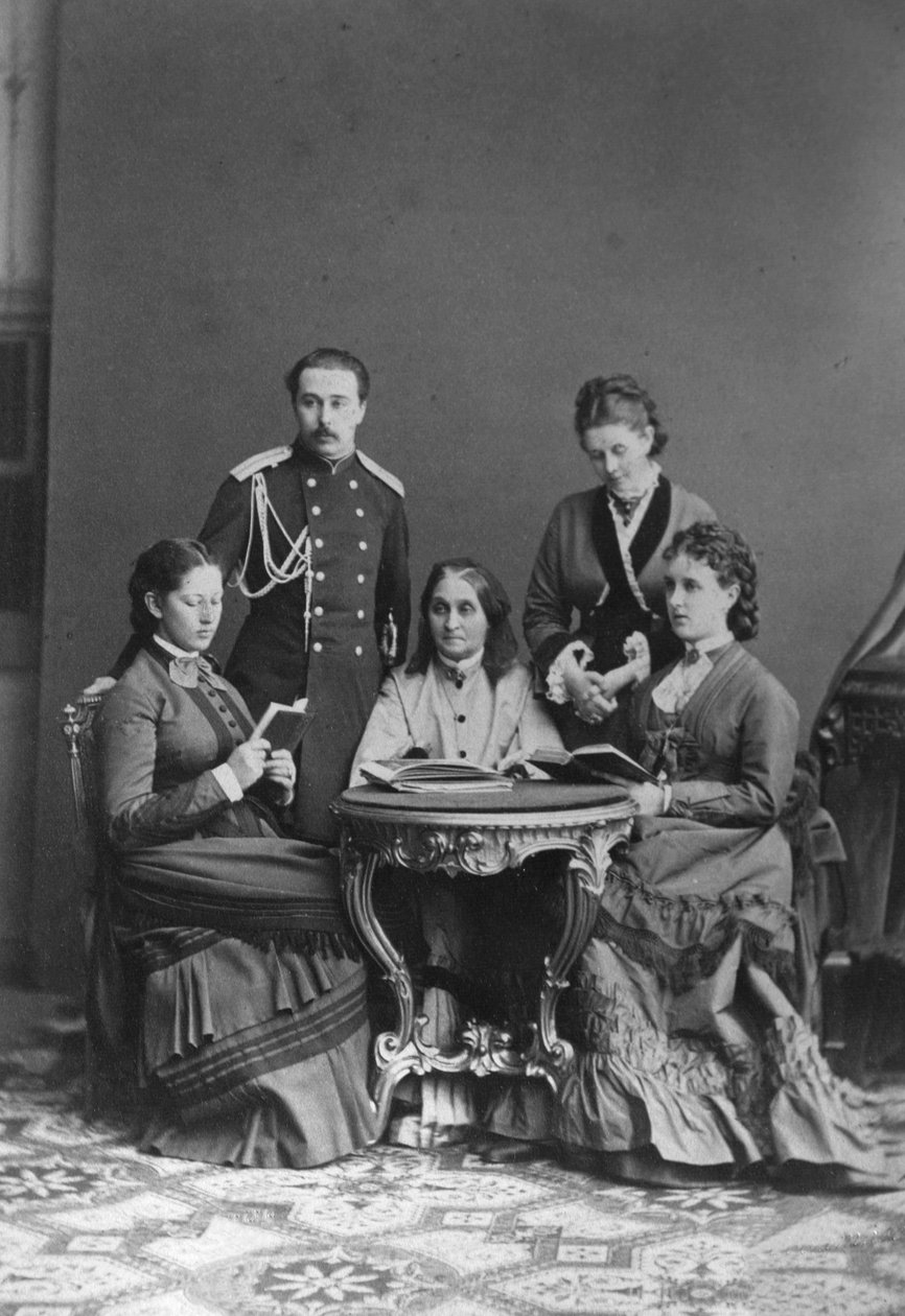 Grev Sergei Sheremetev og grevinne Ekaterina Sheremeteva og familie, 1870-tallet av Unbekannt