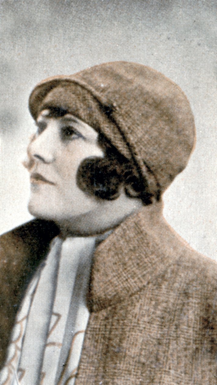 Dame Fanny Lucy Houston, DBE 1857-1936, 1935 av Unbekannt