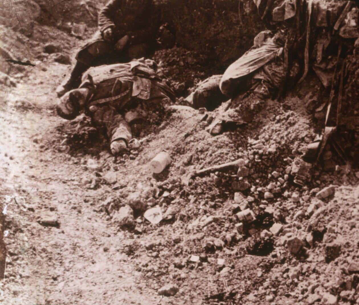 Døde kropper, Beauséjour, Nord-Frankrike, c1914-c1918 av Unbekannt