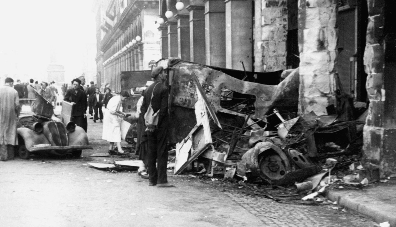 Ødelagt kjøretøy, Rue de Castiglione, frigjøring av Paris, august 1944 av Unbekannt