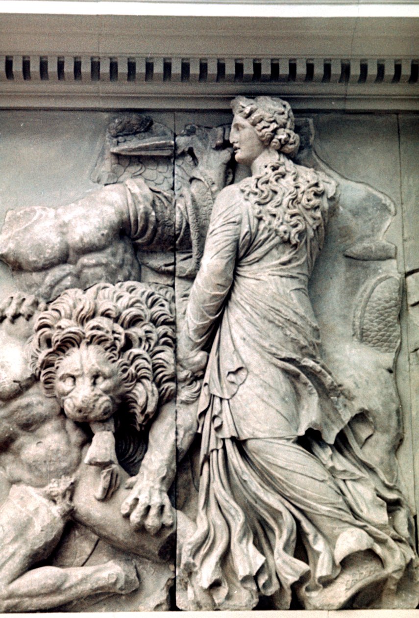 Detalj fra den store frisen til Pergamonalteret, 180-159 f.Kr av Unbekannt
