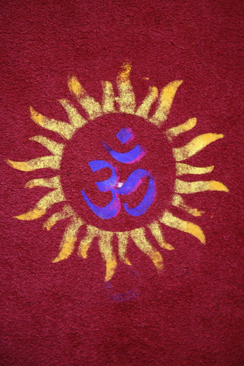 Diwali rangoli i Shirdi Sai Baba-tempelet, Leicester. Storbritannia av Unbekannt